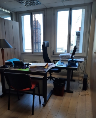 bureau 1 (2).jpg